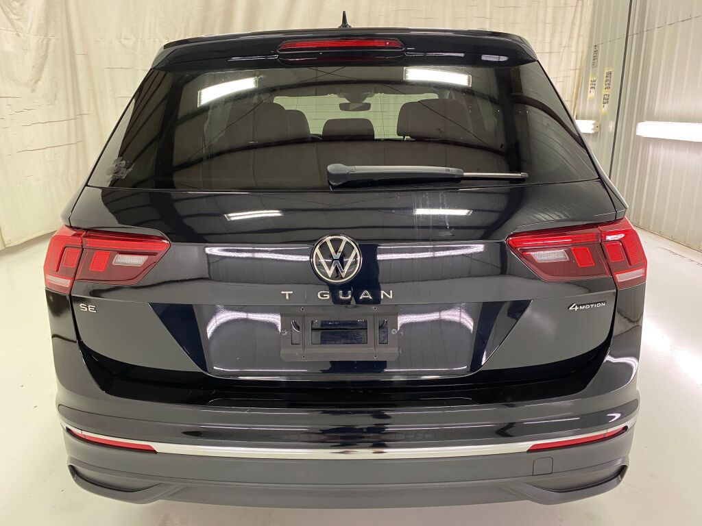 2022 Volkswagen Tiguan photo 6 of 10