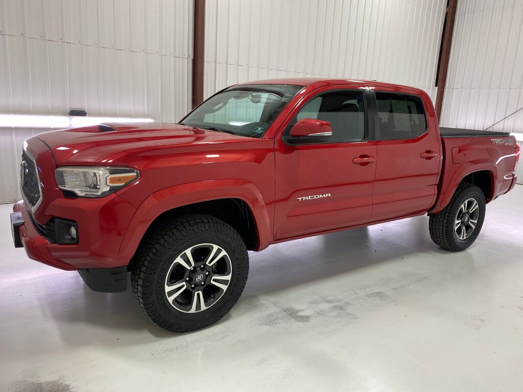 2019 Toyota Tacoma photo 7 of 35