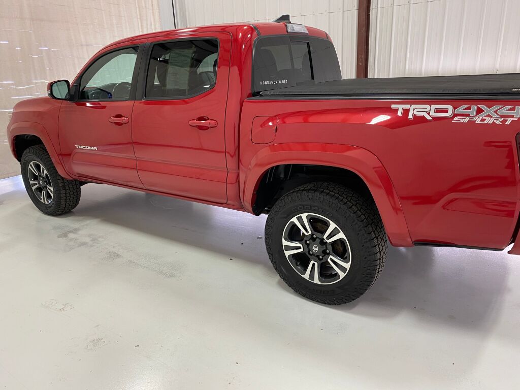 2019 Toyota Tacoma photo 15 of 35