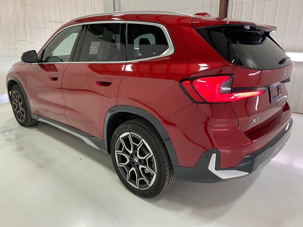 2026 BMW X1 photo 5 of 10