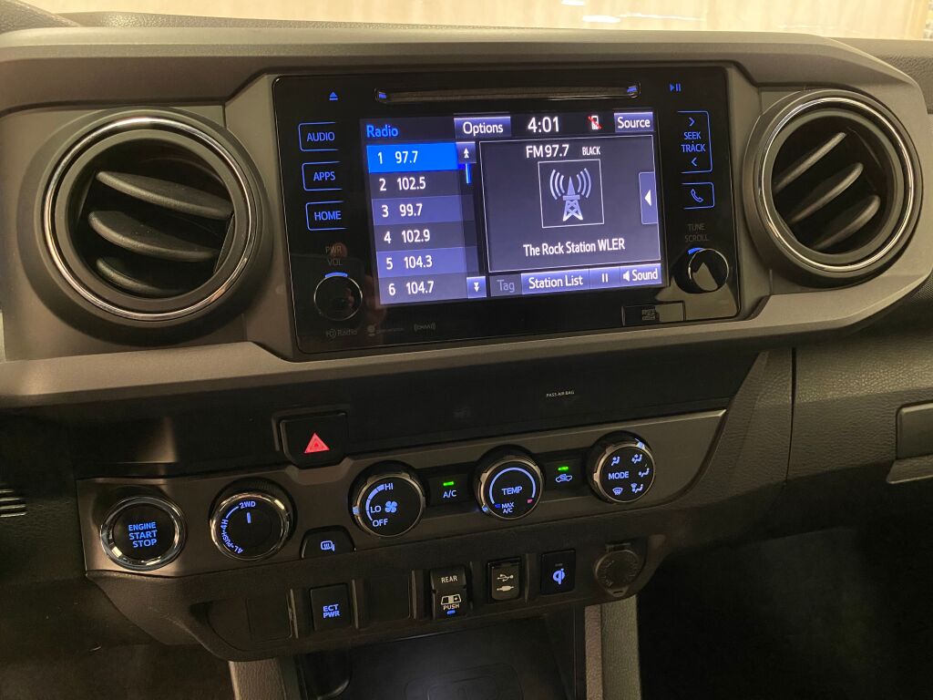 2019 Toyota Tacoma photo 30 of 35