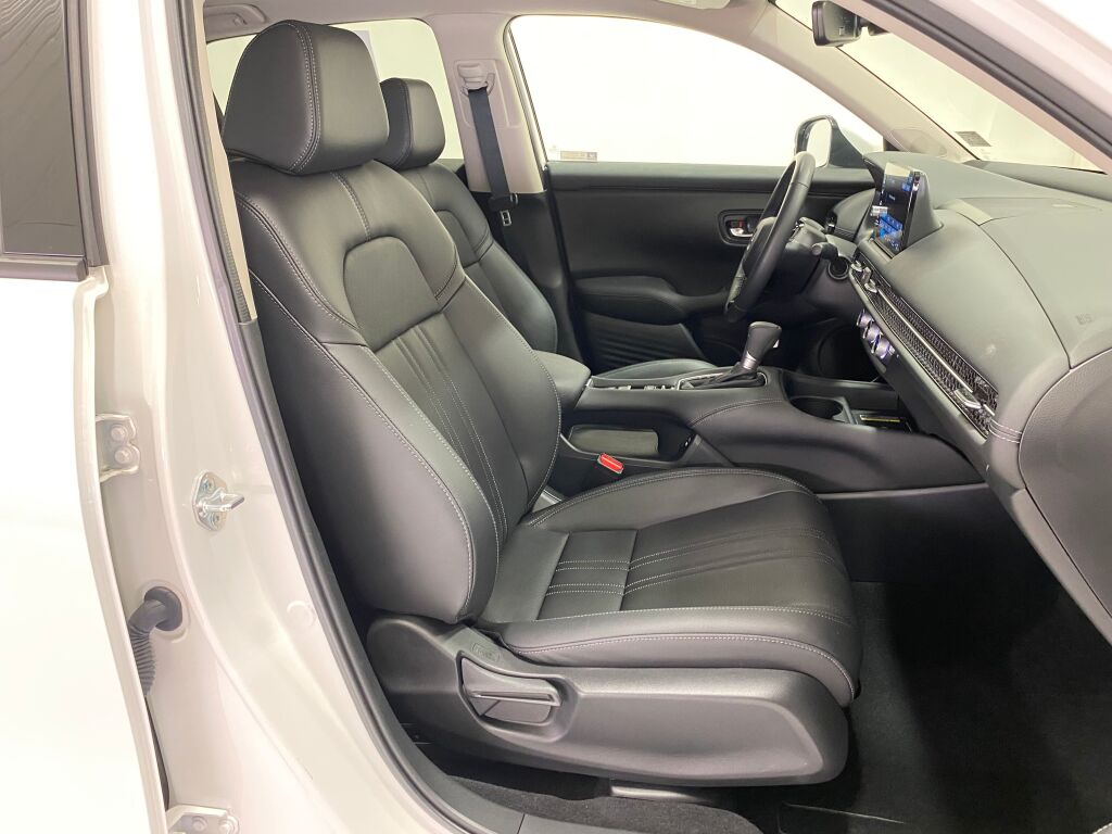 2024 Honda HR-V photo 9 of 33