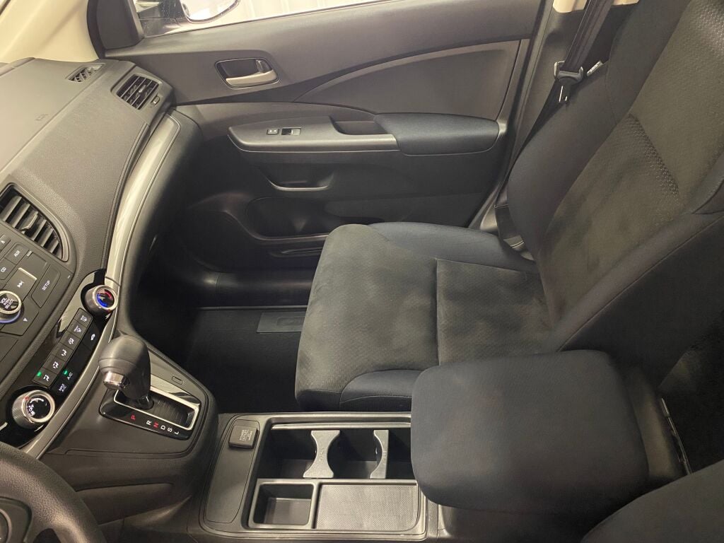 2015 Honda CR-V photo 30 of 33