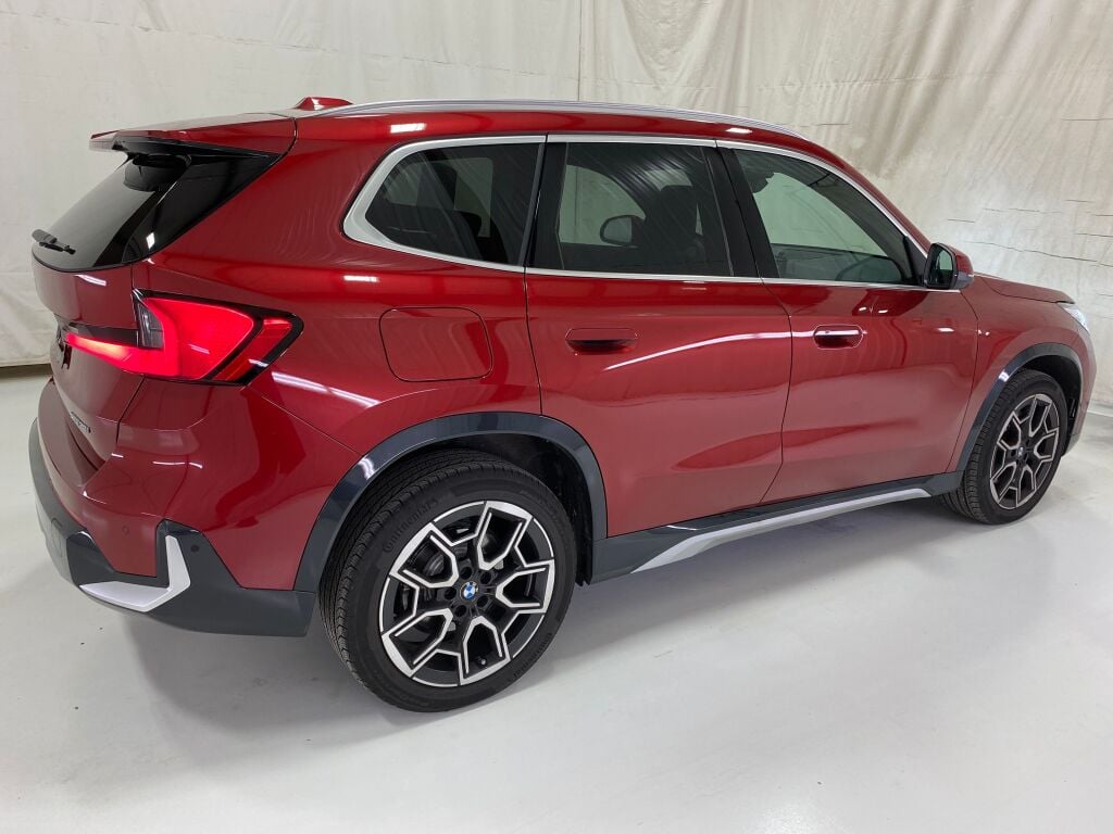 2026 BMW X1 photo 8 of 10