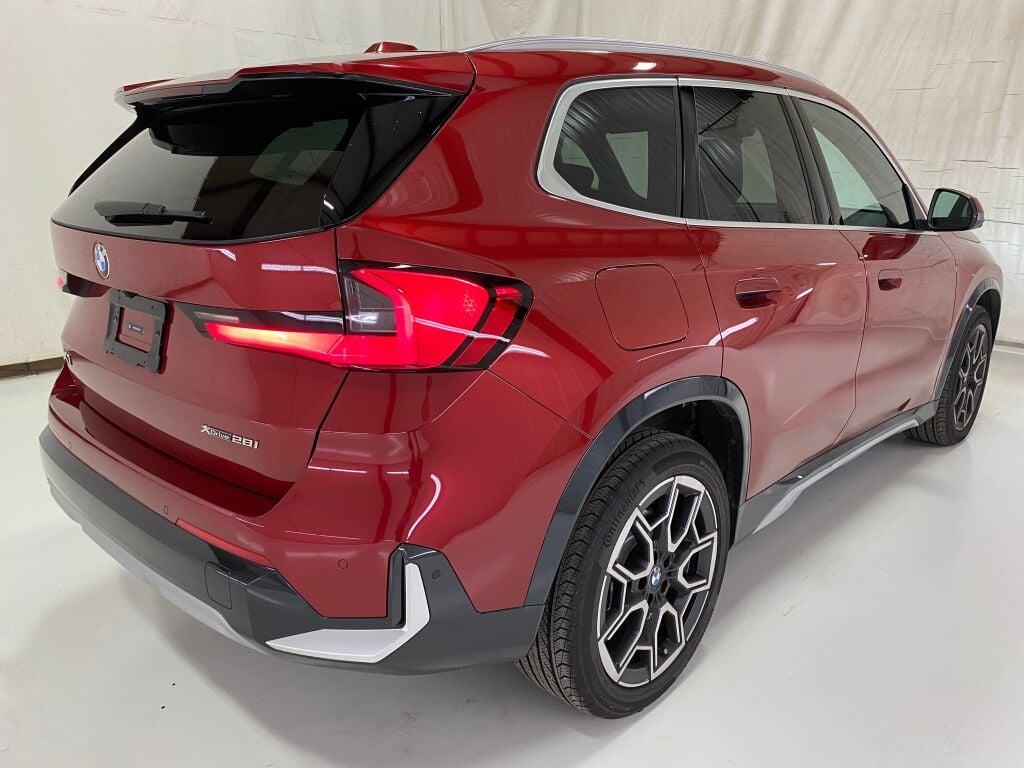 2026 BMW X1 photo 7 of 10