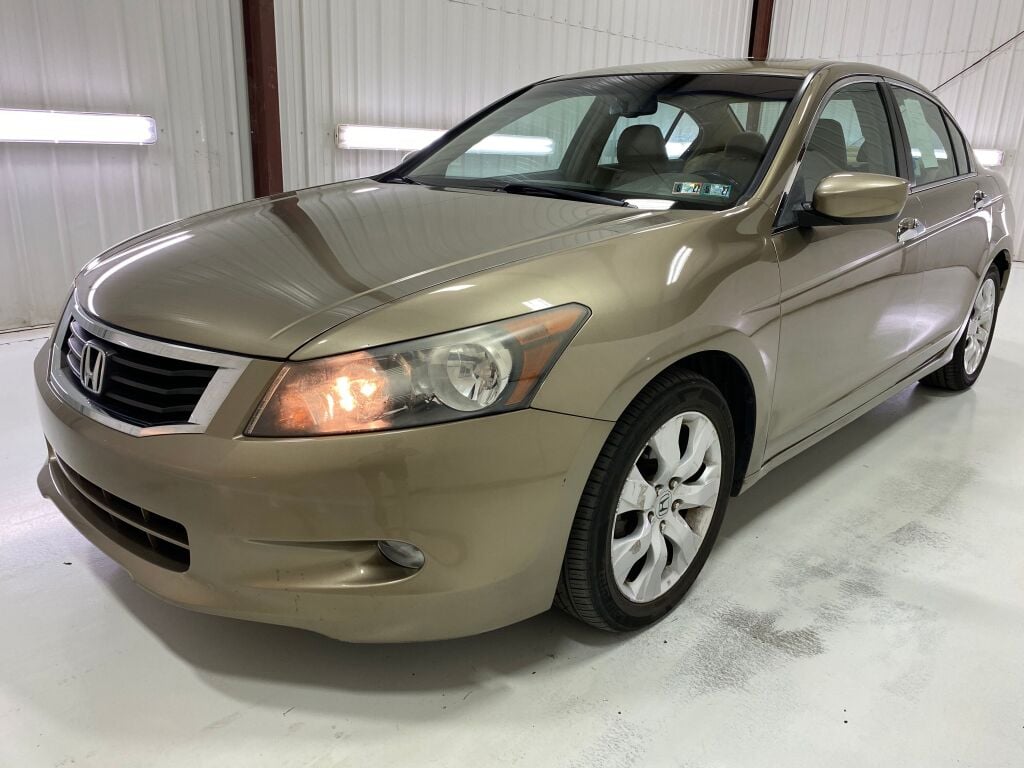 2009 Honda Accord photo 3 of 10
