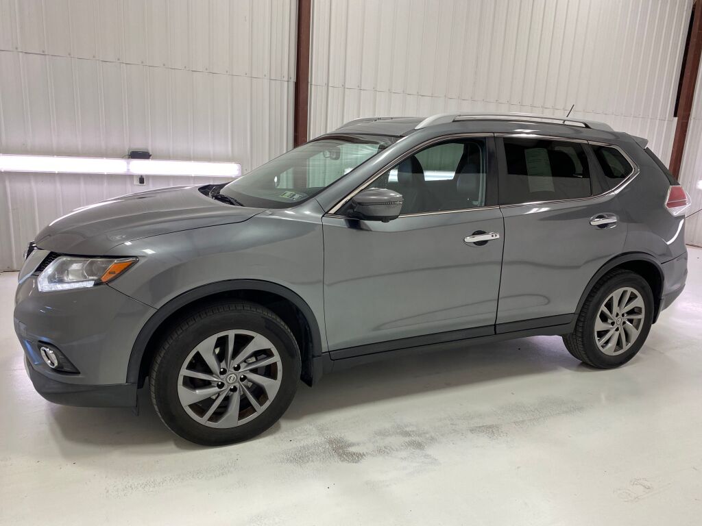 2016 Nissan Rogue photo 4 of 10