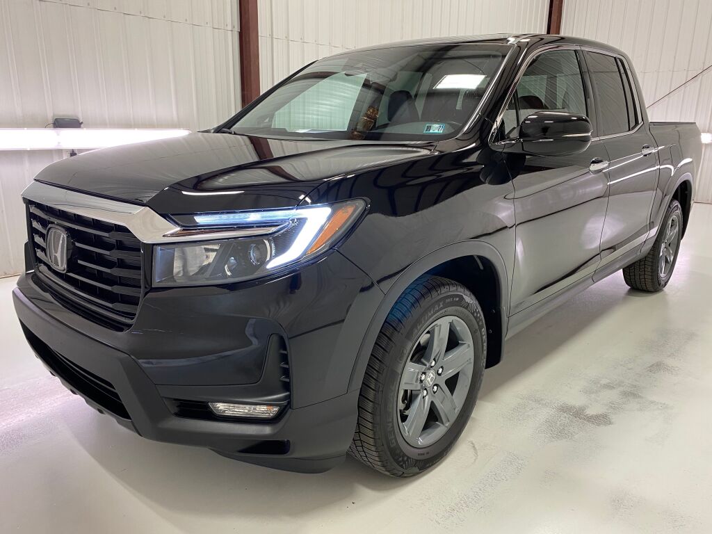 2021 Honda Ridgeline photo 5 of 38
