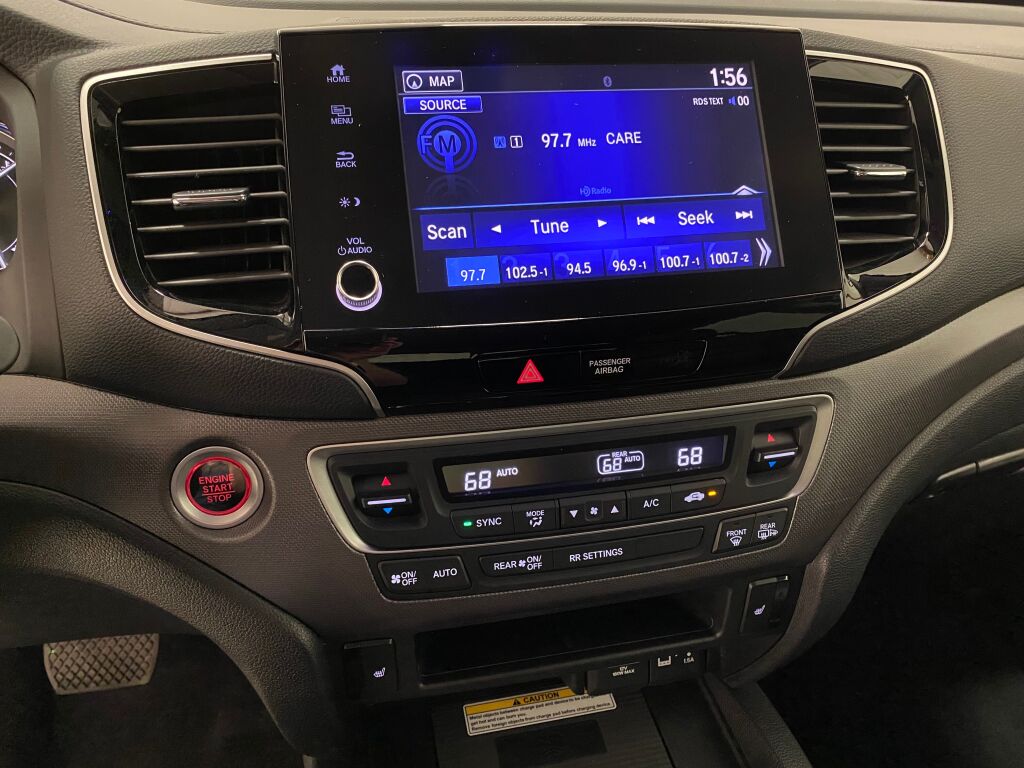 2021 Honda Ridgeline photo 33 of 38