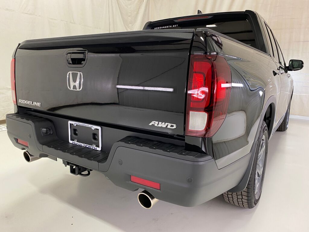 2021 Honda Ridgeline photo 19 of 38