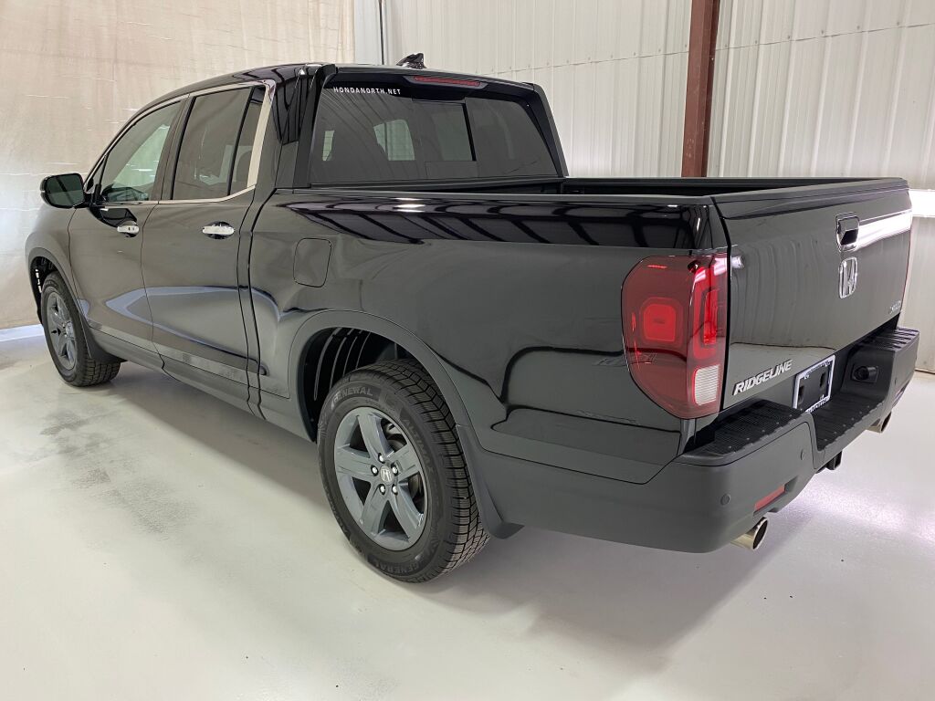 2021 Honda Ridgeline photo 6 of 38