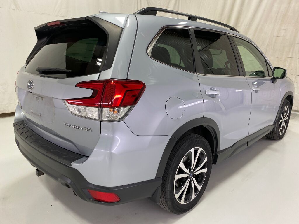 2020 Subaru Forester photo 7 of 10
