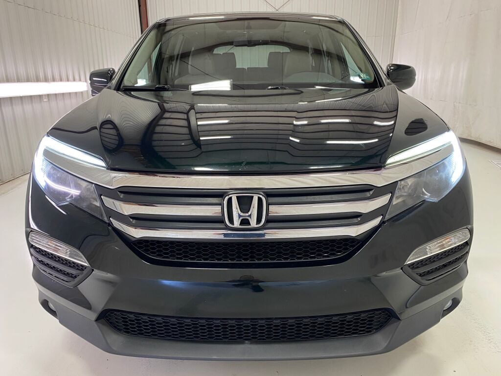 2016 Honda Pilot photo 23 of 38
