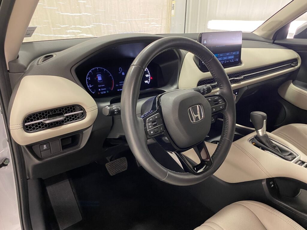 2024 Honda HR-V photo 10 of 34