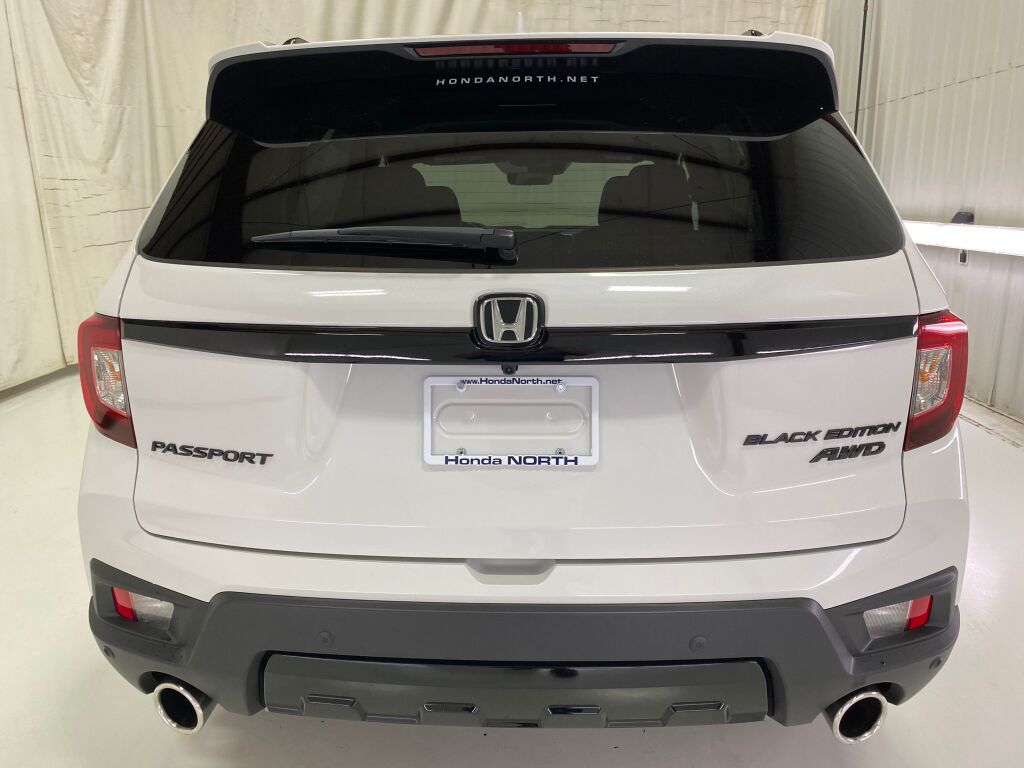2024 Honda Passport photo 18 of 37