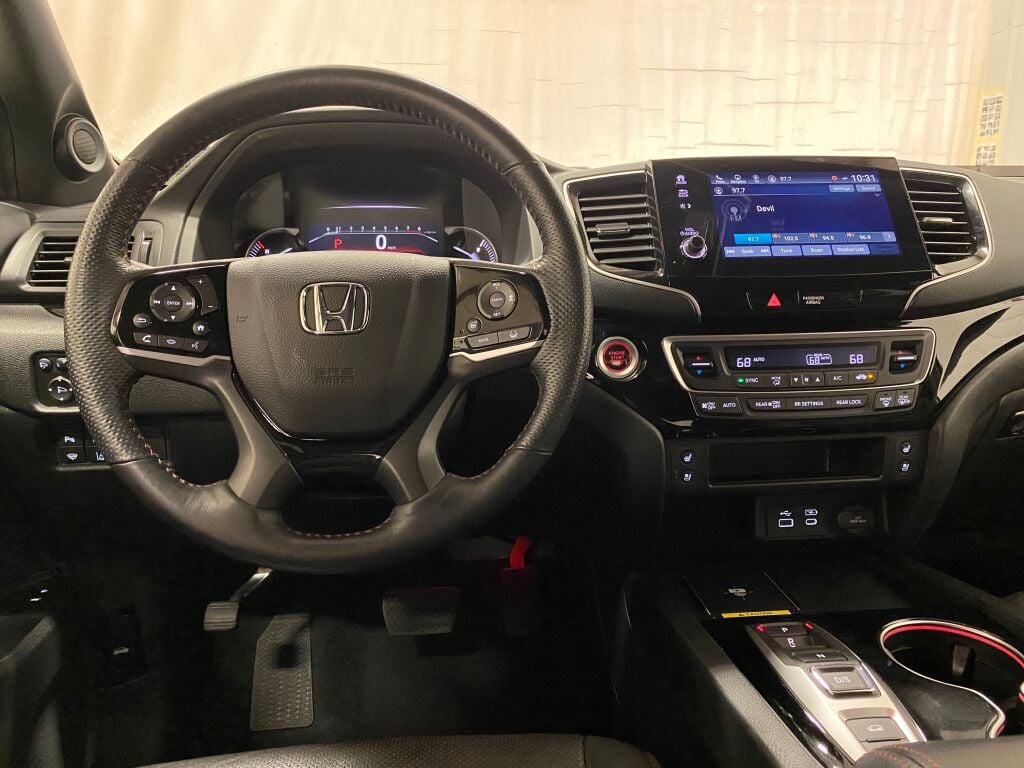2024 Honda Passport photo 4 of 37