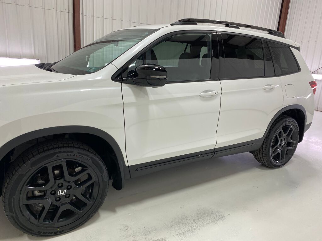 2024 Honda Passport photo 15 of 37