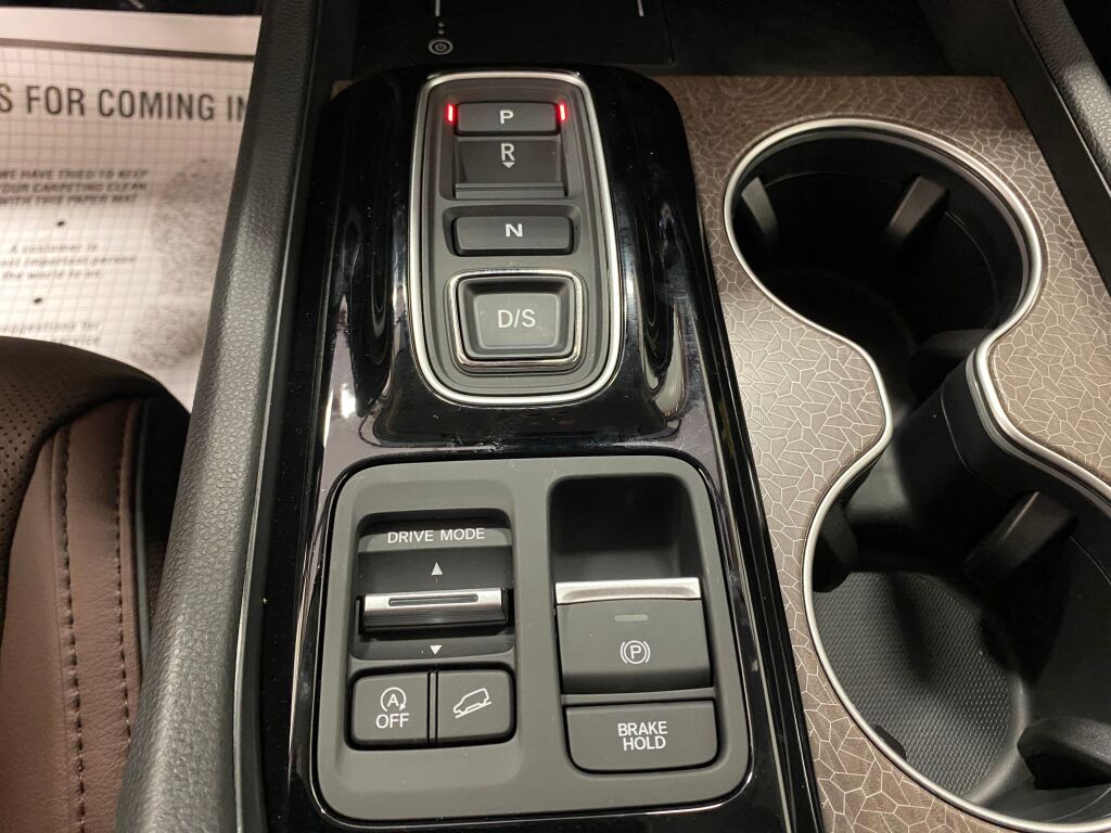 2026 Honda Pilot photo 21 of 24