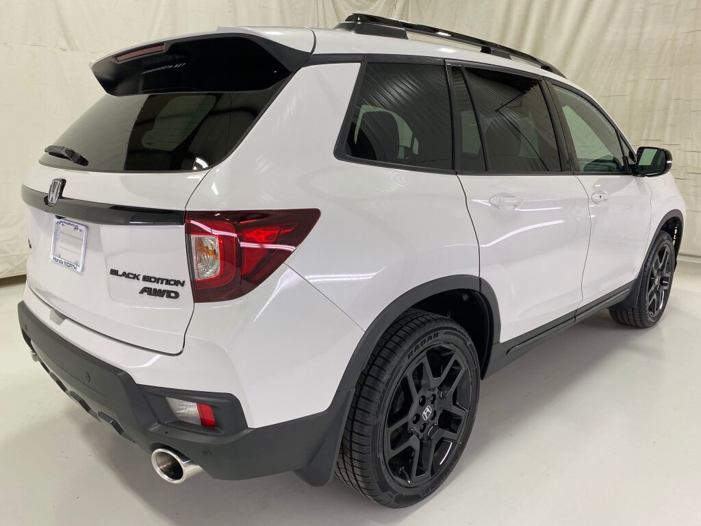 2024 Honda Passport photo 7 of 37