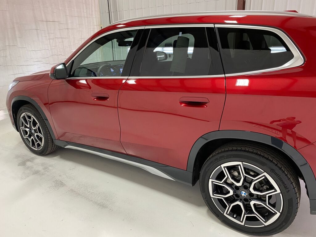 2026 BMW X1 photo 16 of 37