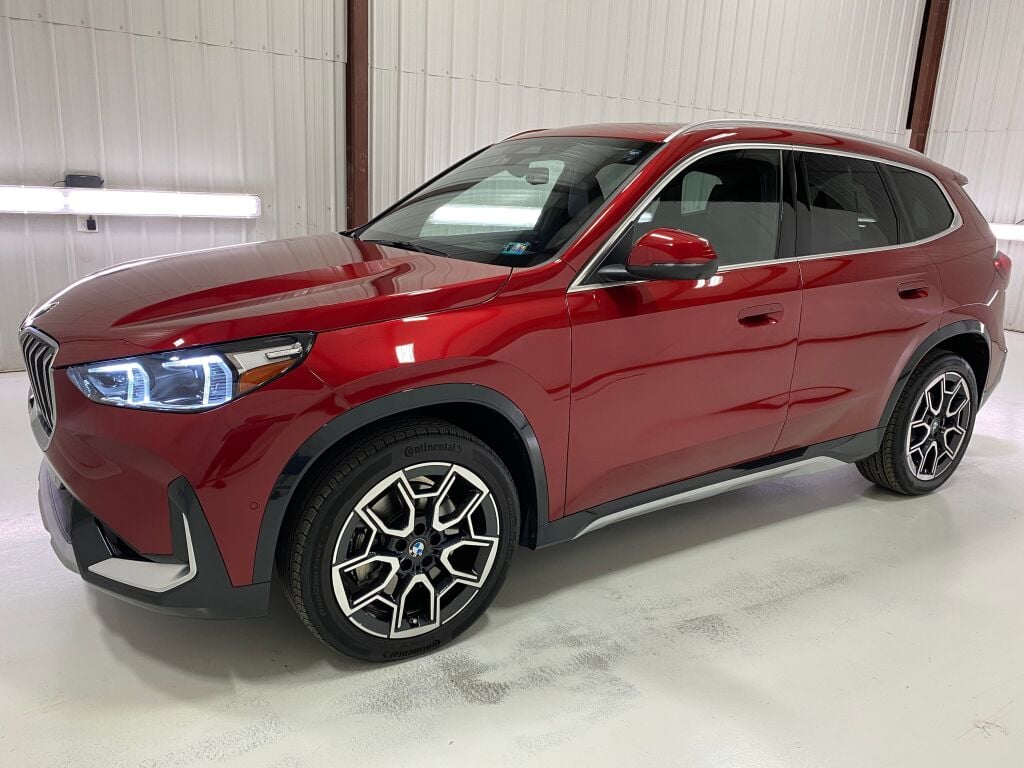 2026 BMW X1 photo 8 of 37
