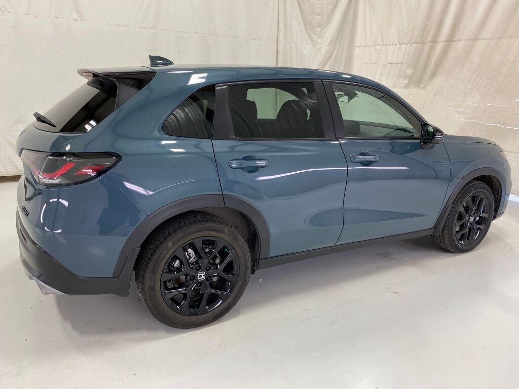 2024 Honda HR-V photo 8 of 10