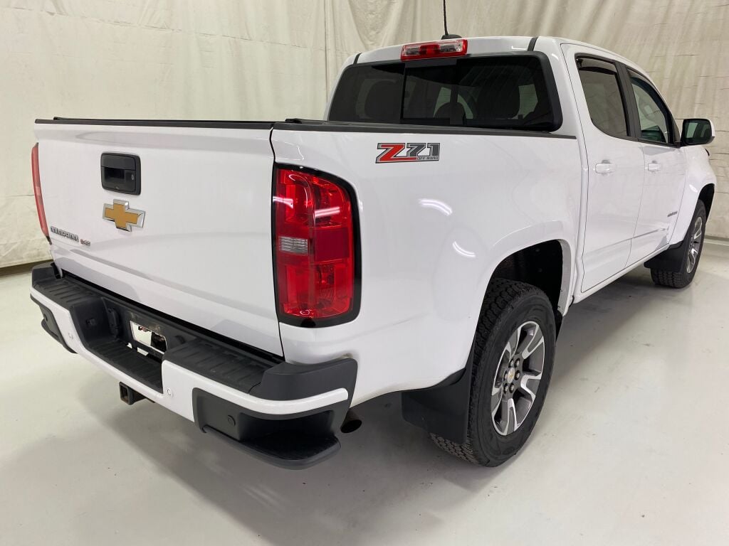 2020 Chevrolet Colorado photo 7 of 10
