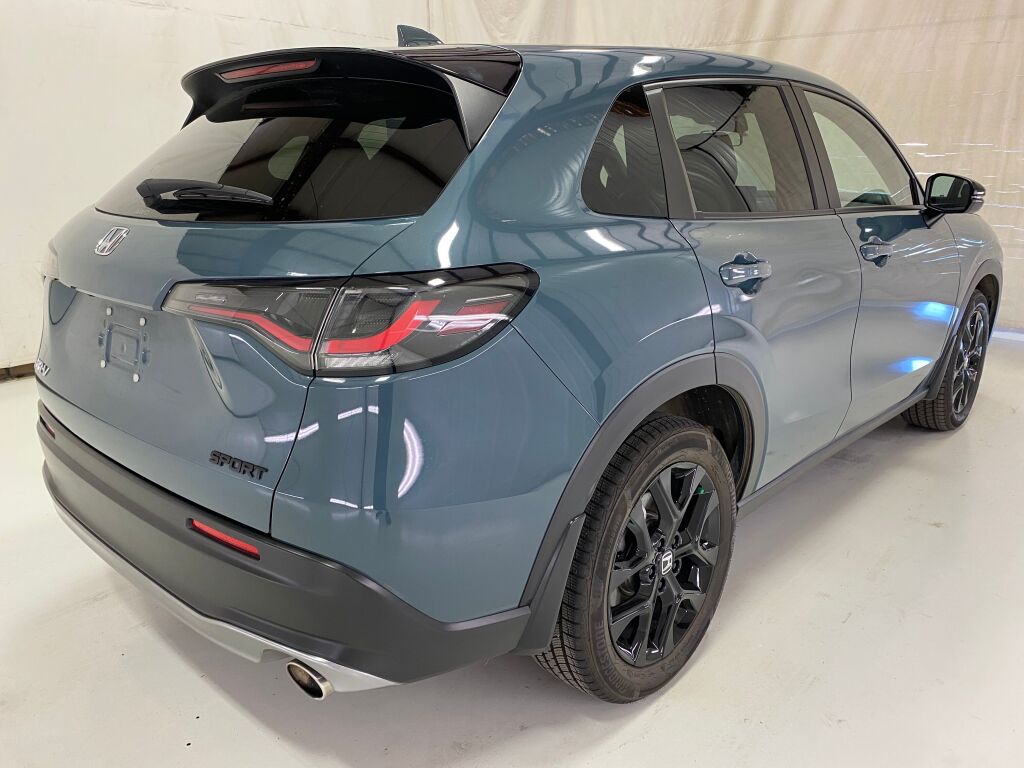 2024 Honda HR-V photo 7 of 10
