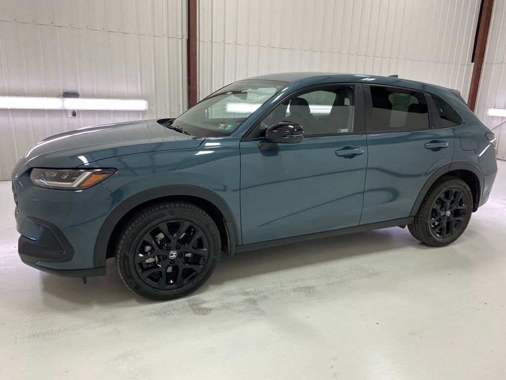 2024 Honda HR-V photo 4 of 10