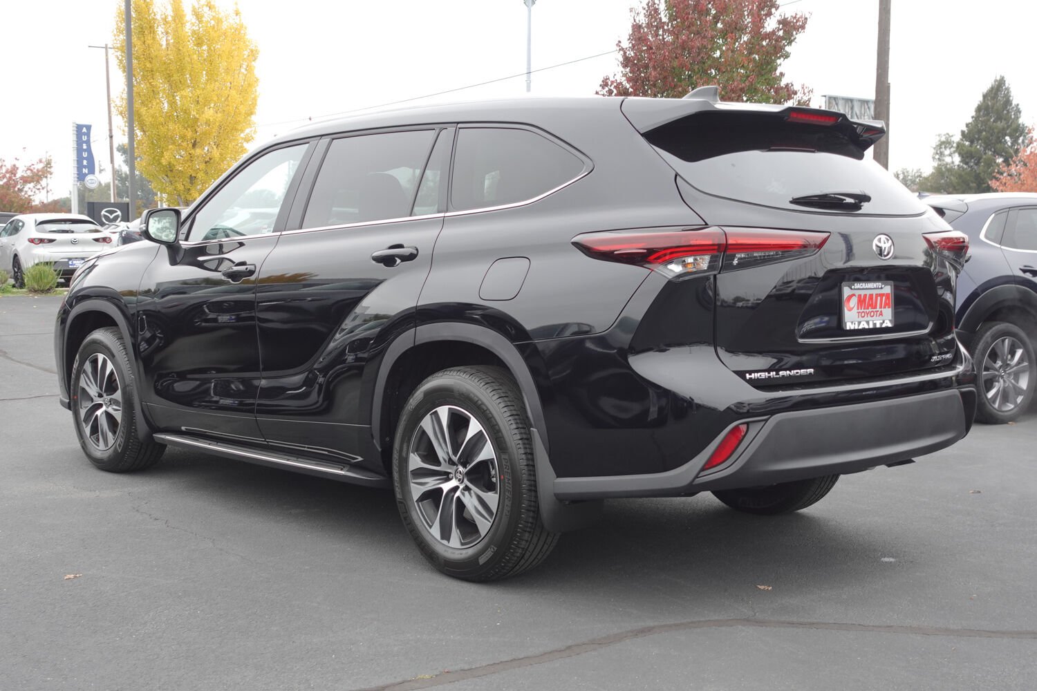 2026 Toyota Highlander XLE photo 4