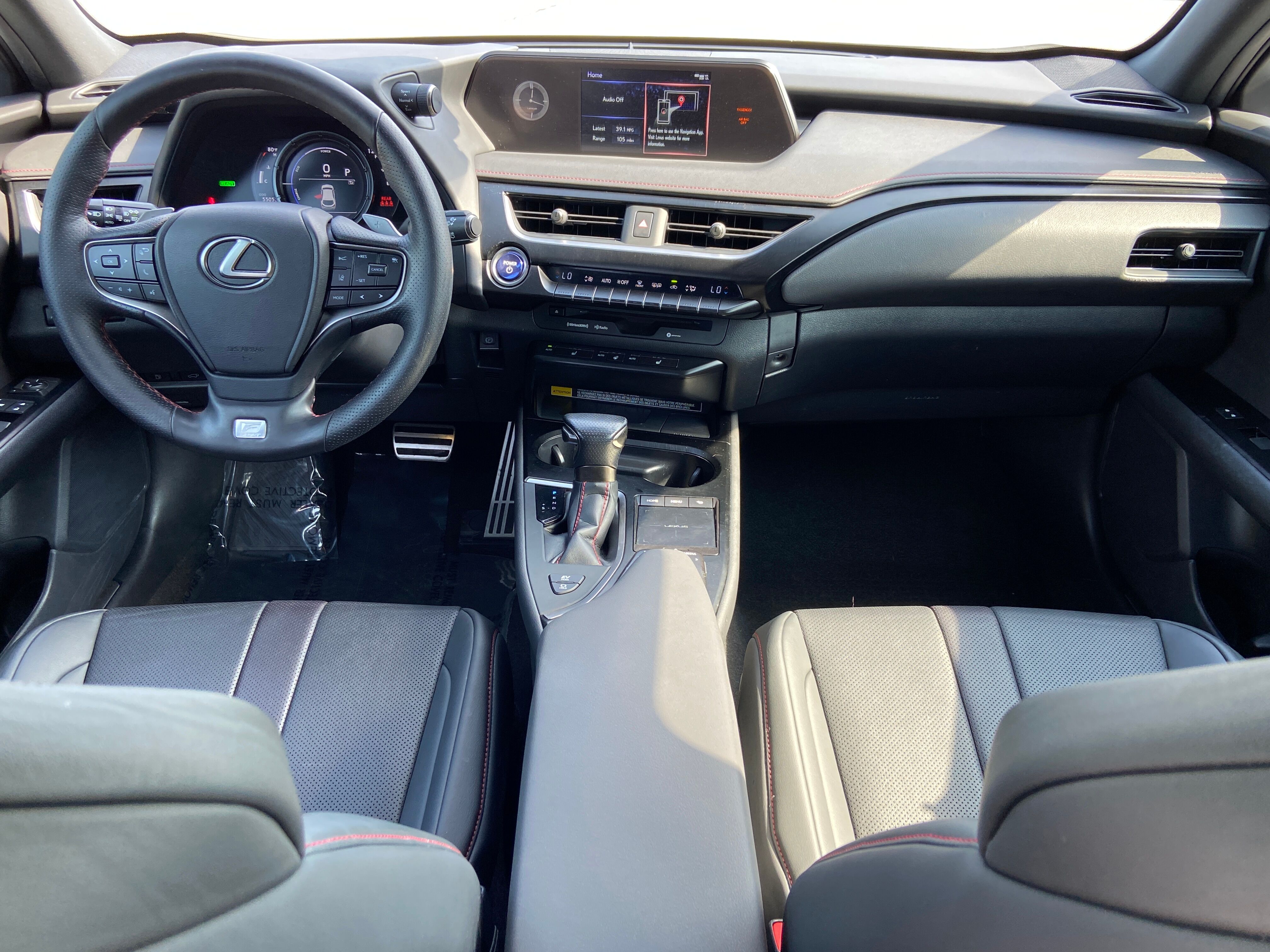 2021 Lexus UX 250h F SPORT photo 2