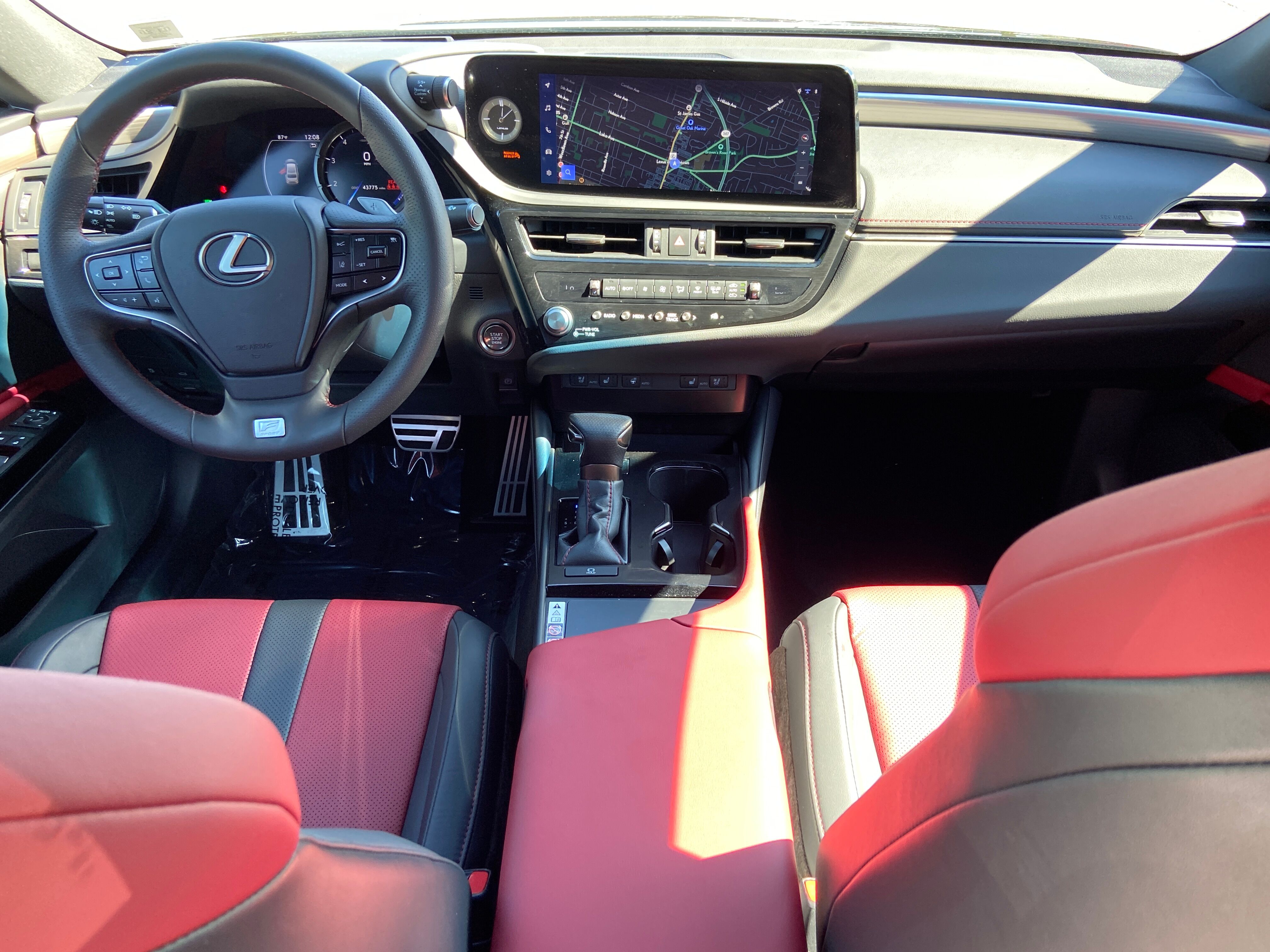 2023 Lexus ES 350 F SPORT photo 2