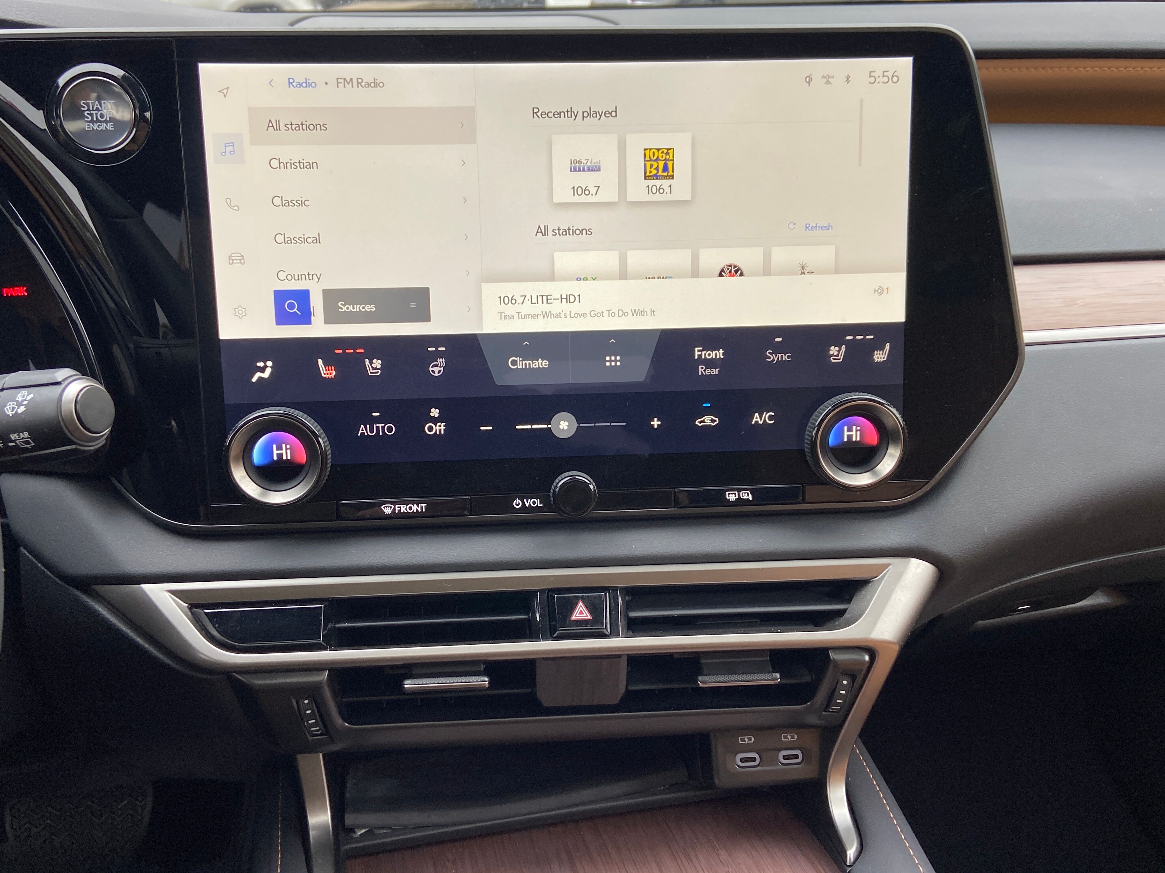 2023 Lexus RX 350 Premium photo 2