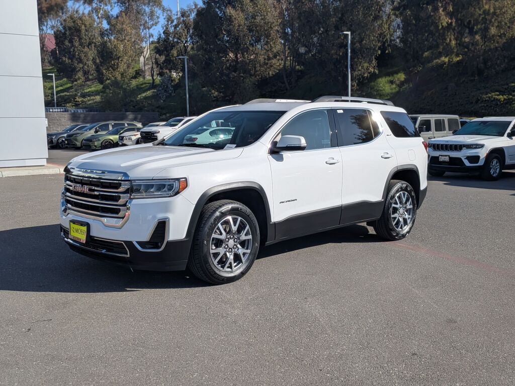 2023 GMC Acadia SLT FWD