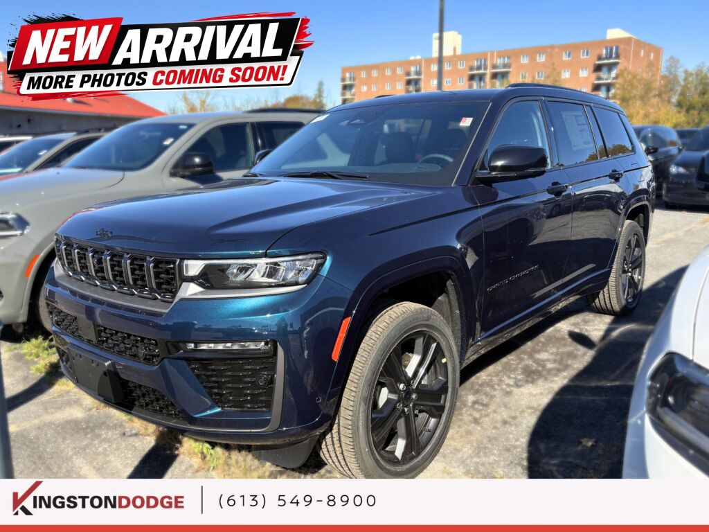 2027 Jeep Grand Cherokee L Altitude 4WD
