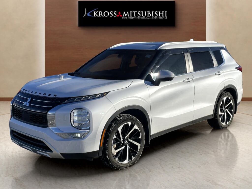 Mitsubishi Outlander LE S-AWC 2022