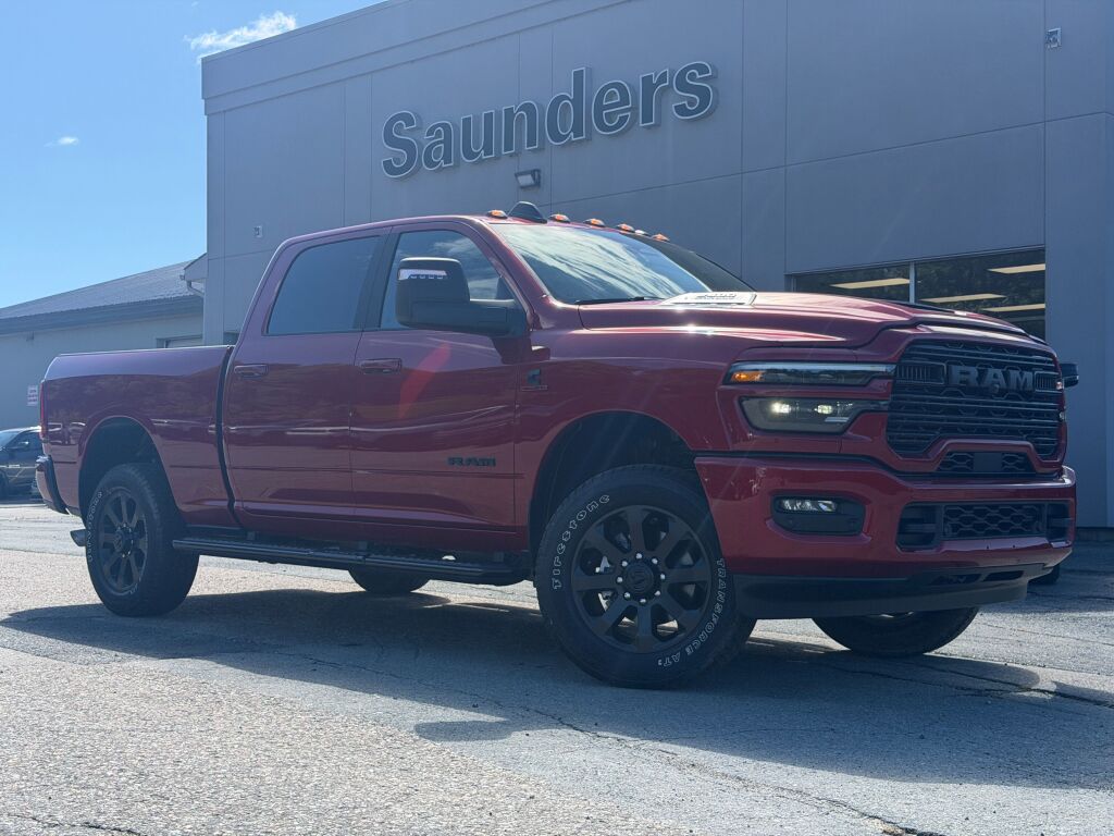 Molten Red Pearl 2026 RAM 2500 Pickup Truck Four-Wheel Drive 8-Speed Automatic