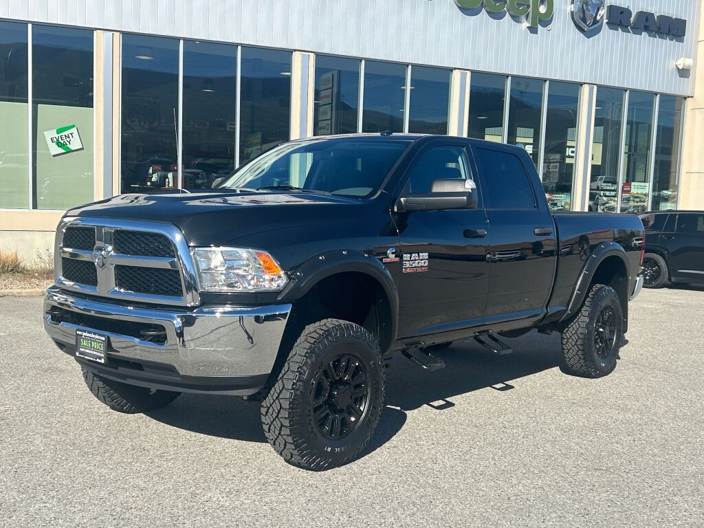 2018 RAM 3500 ST Crew Cab 4WD