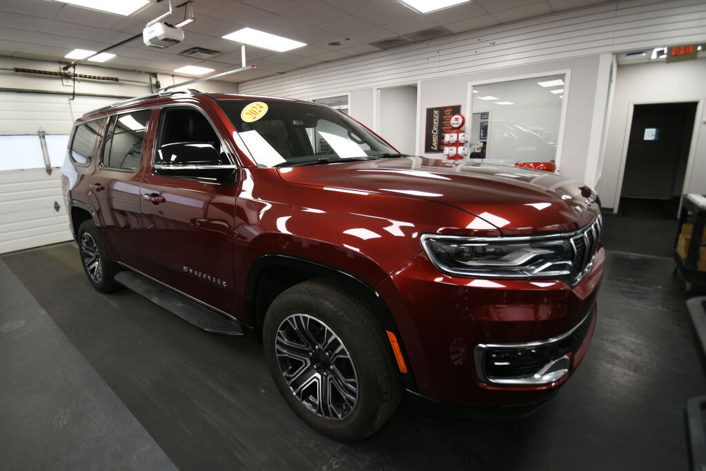 View vehicle photo 2