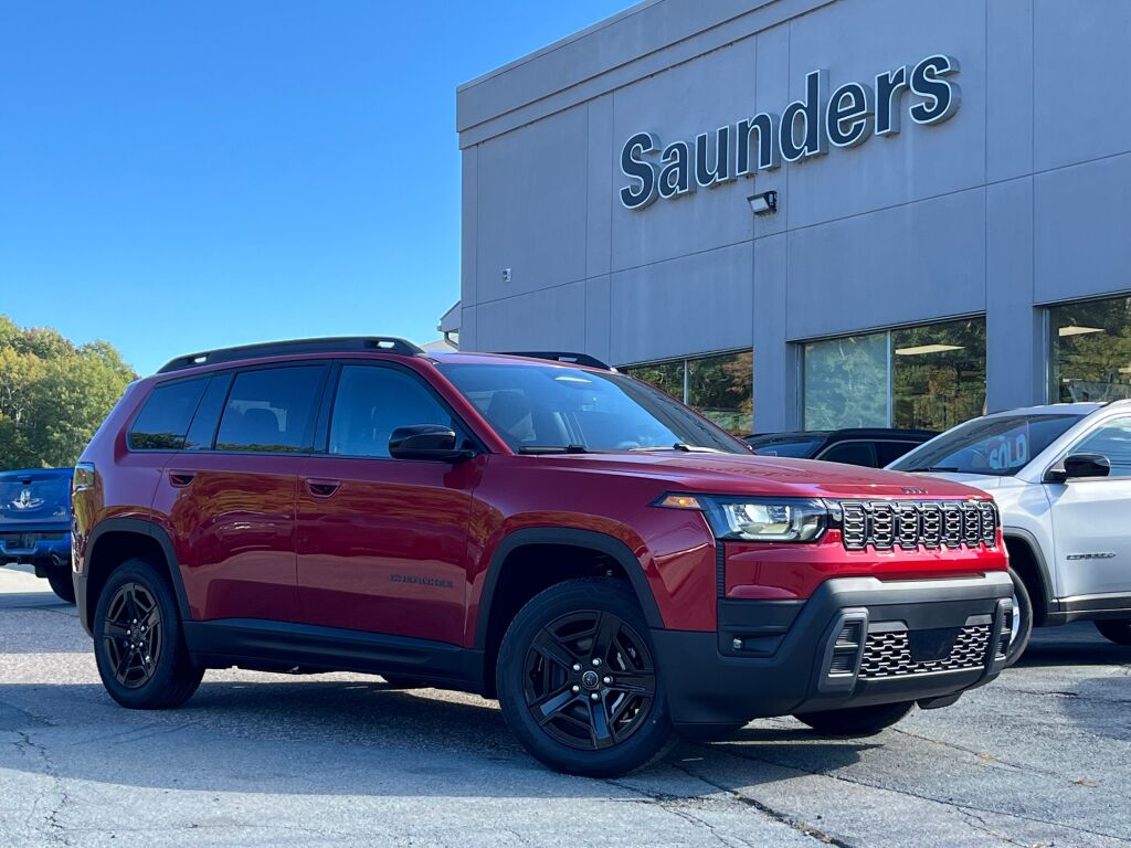 2026 Jeep Cherokee Laredo 4WD