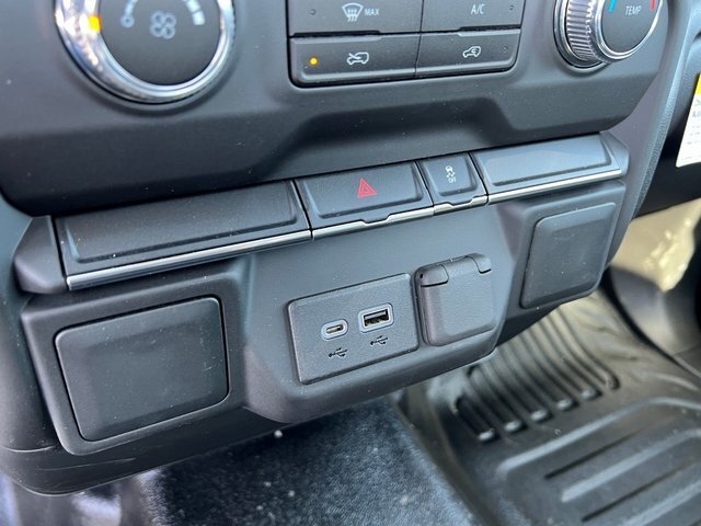 2023 GMC Sierra 3500HD Pro