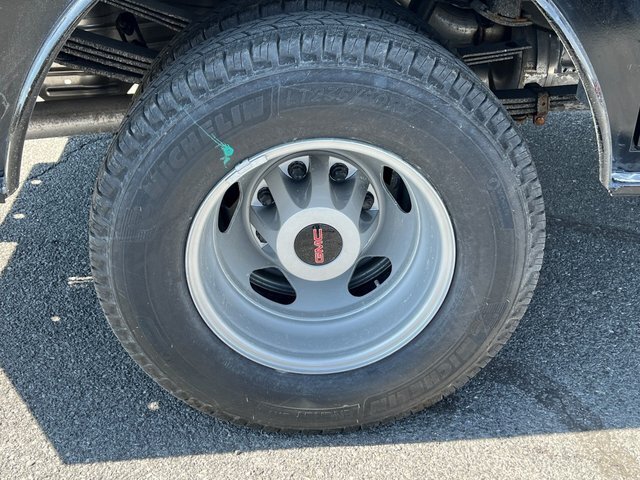 2023 GMC Sierra 3500HD Pro