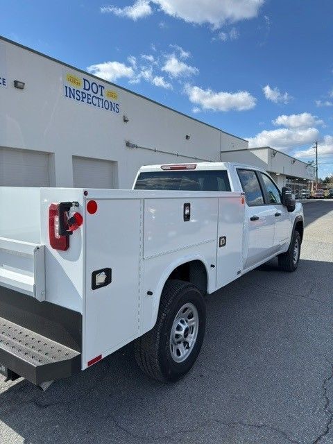 2024 GMC Sierra 3500HD CC Pro