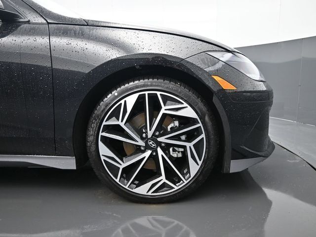 2024 Hyundai IONIQ 6 SEL