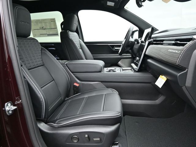 2025 GMC Sierra EV Denali