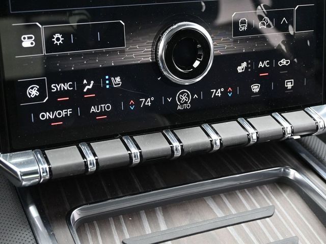 2025 GMC Sierra EV Denali