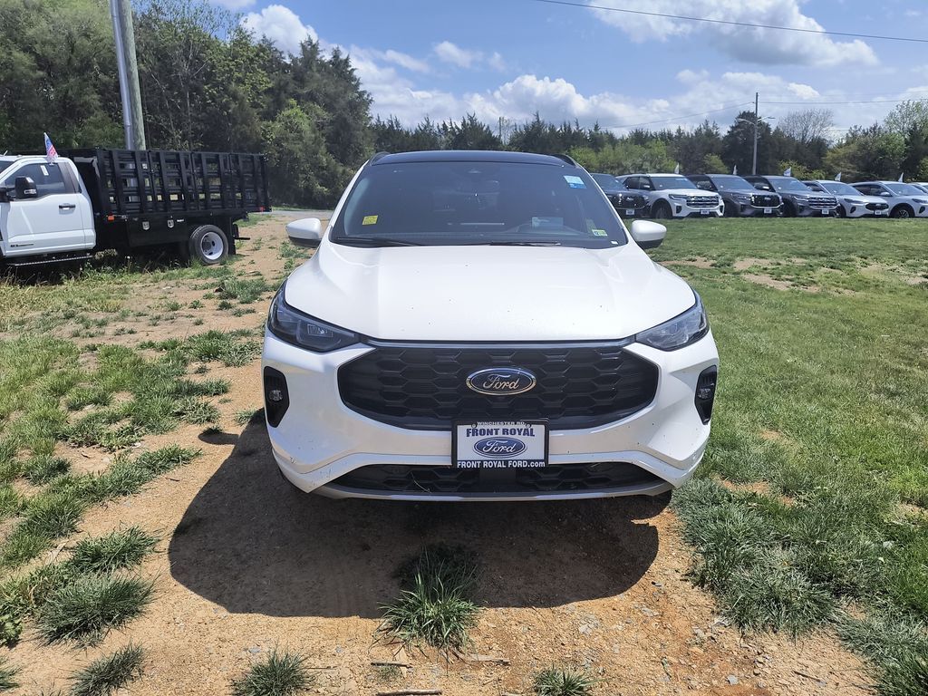 2025 Ford Escape ST-Line Elite