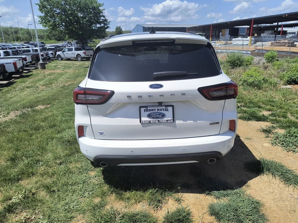 2025 Ford Escape ST-Line Elite