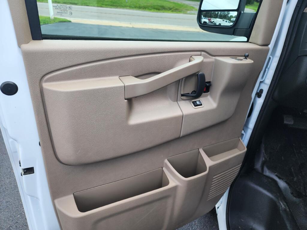2024 Chevrolet Express 2500