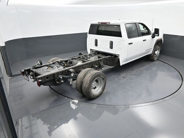 2025 GMC Sierra 3500HD CC Pro